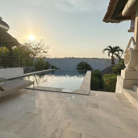 Uluwatu Villa Michiko מראה חיצוני תמונה